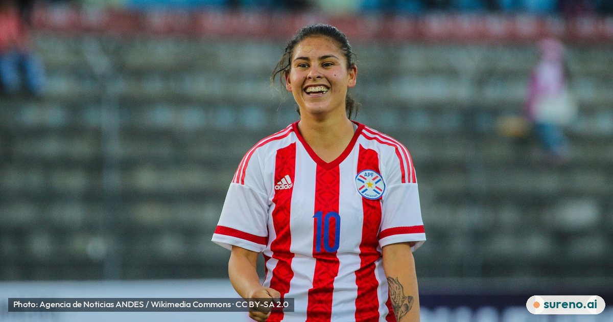 PARAGUAY vs COLOMBIA (24805759077).jpg