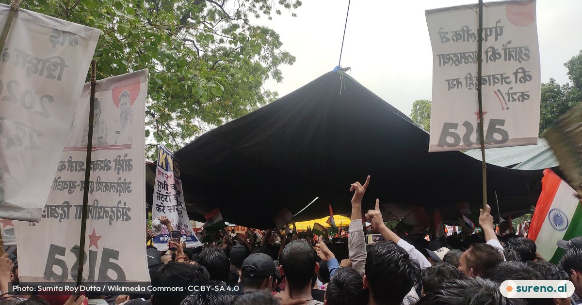 Delhi protests: what the march against the CEC is about