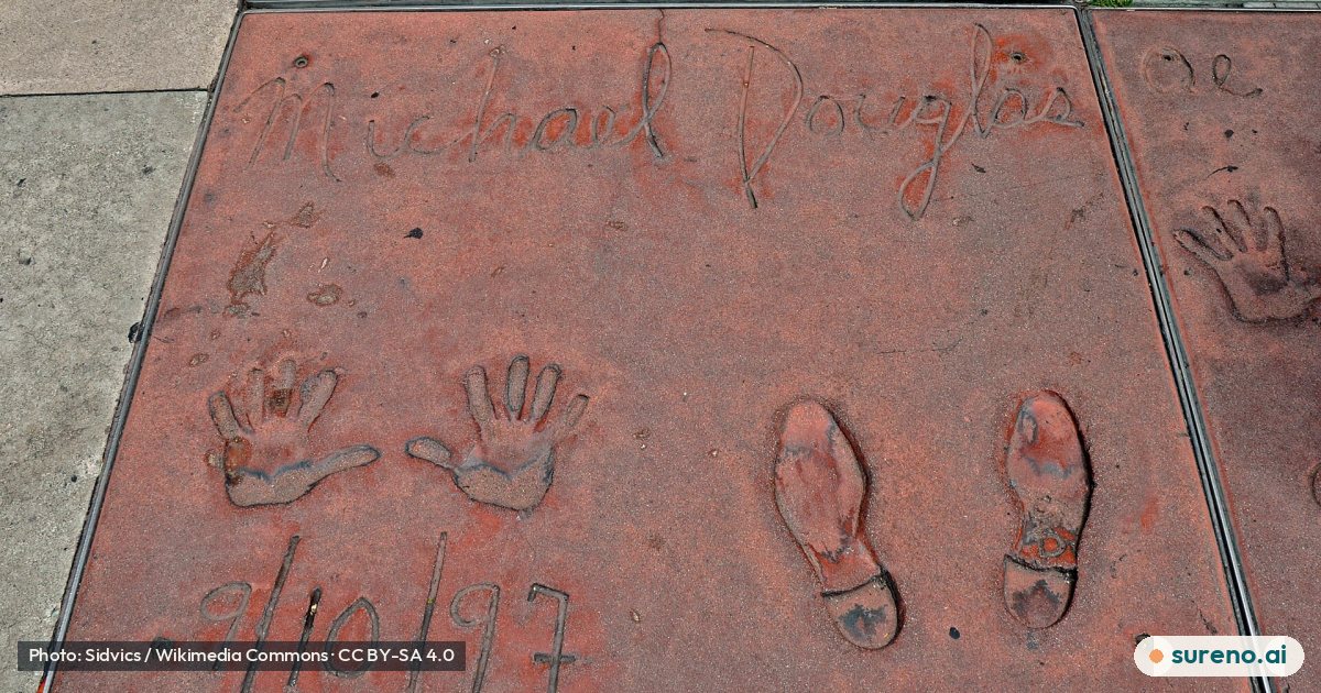 Impronte di Michael Douglas al TCL Chinese Theatre - Los Angeles - USA - agosto 2011.jpg
