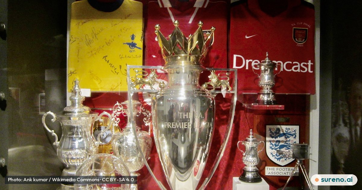 Arsenal Football Club , Emirates stadium 15.jpg