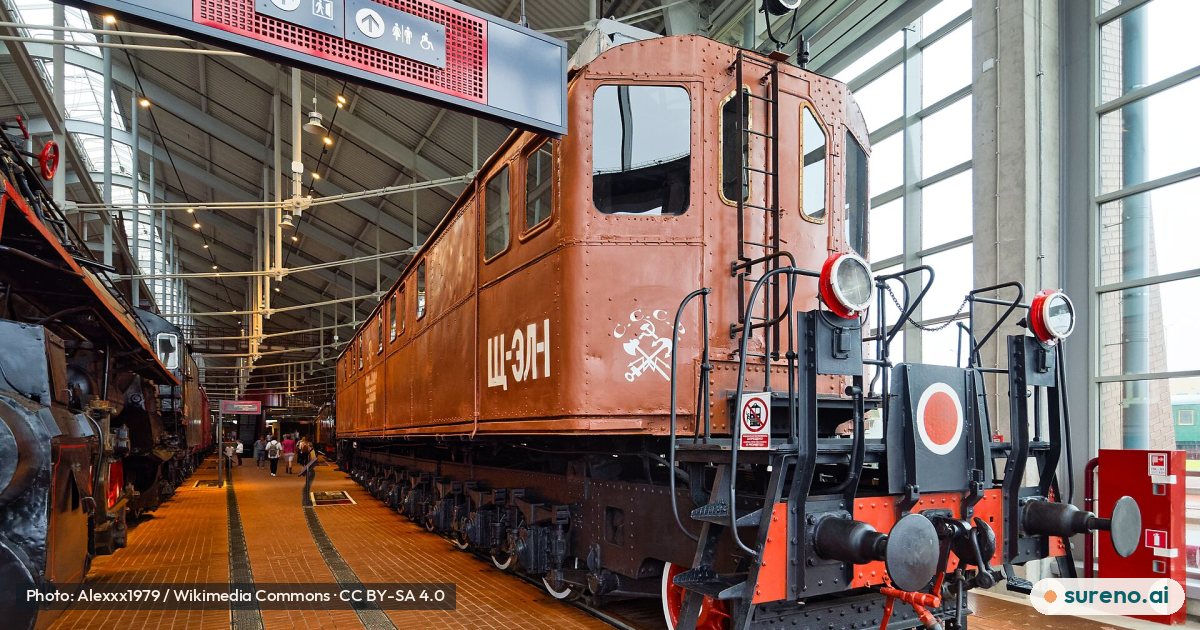 Saint Petersburg. Russian Railway Museum. Diesel locomotive Shch-EL-1 P7212917 2200.jpg