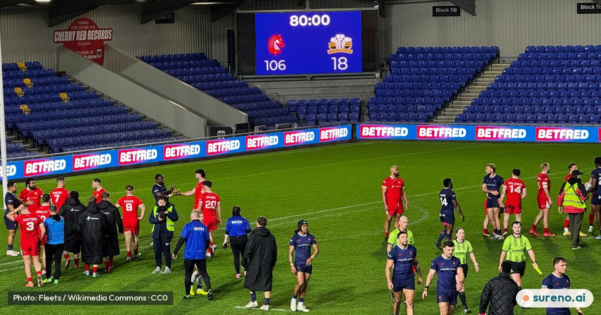 London Broncos 106-18 North Wales Crusaders.jpg
